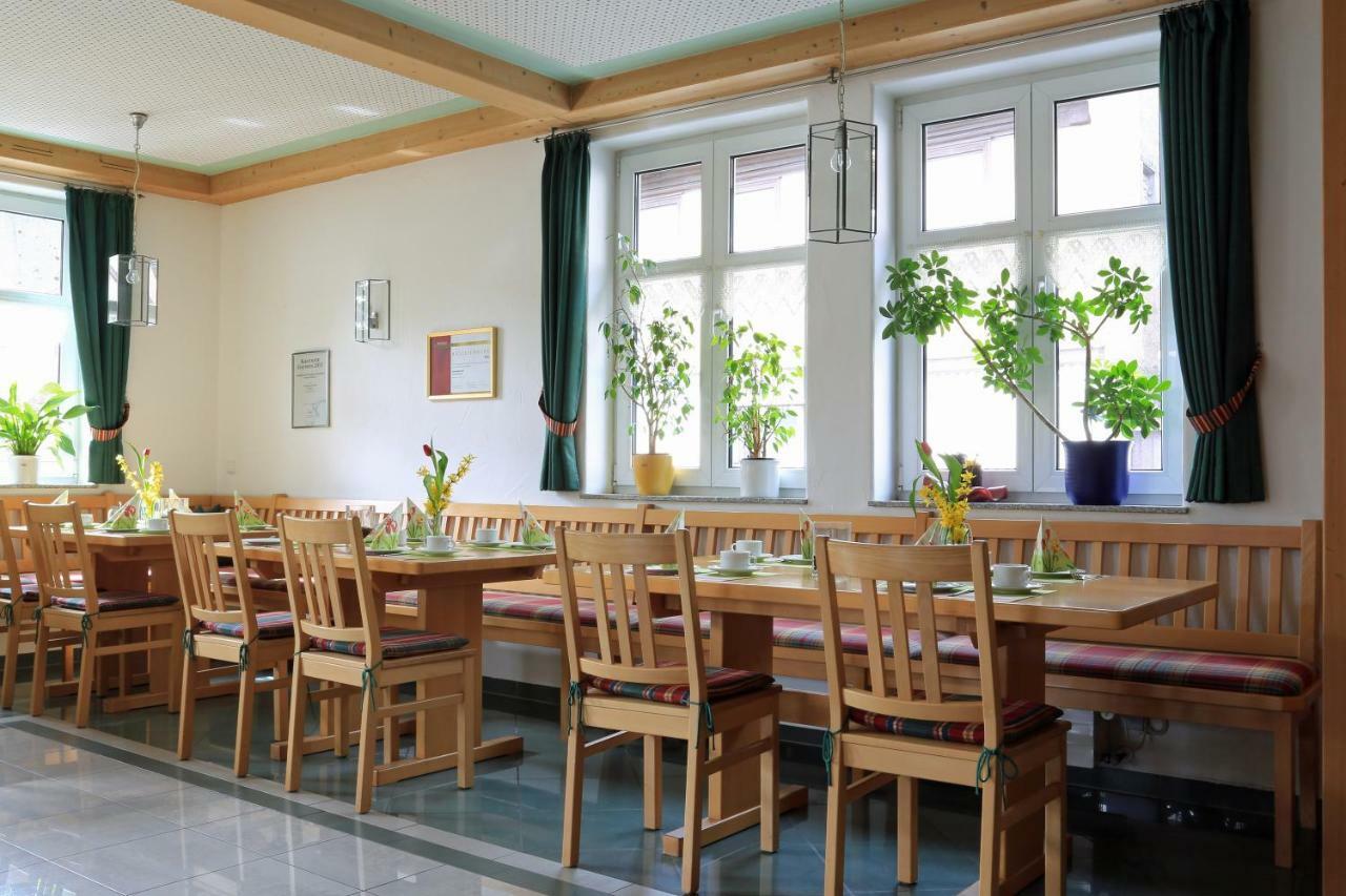 Weinstube Schwalbennest Hotel Karlstadt Exterior photo